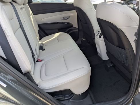 New 2025 Hyundai Tucson Limited image 24