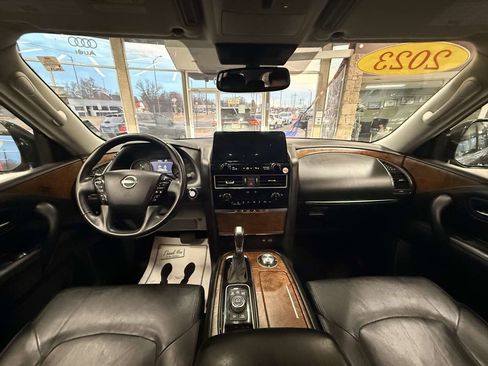 Used 2023 Nissan Armada SL w/ Captain's Chairs Package image 45