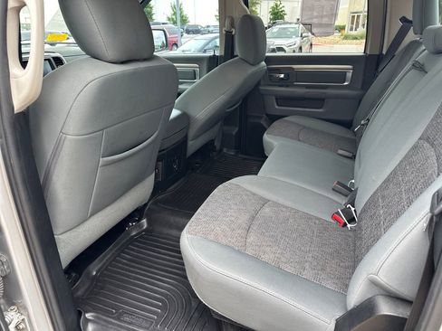 Used 2016 RAM 1500 Lone Star RWD image 32