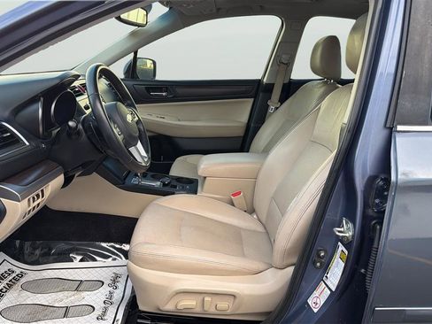Used 2015 Subaru Legacy 2.5i Limited AWD/4WD image 11