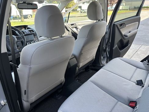 Used 2016 Subaru Forester 2.5i Premium AWD/4WD image 28