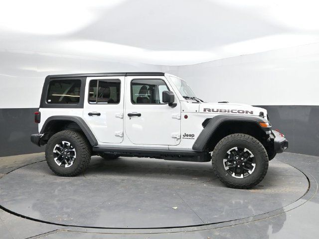 Used 2026 Jeep Wrangler Unlimited Rubicon AWD/4WD image 4