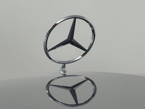 Used 2010 Mercedes-Benz E 350 Sedan image 35