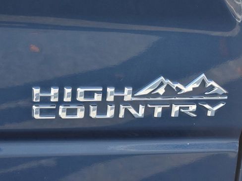 Used 2023 Chevrolet Silverado 1500 High Country w/ High Country Premium Package image 7