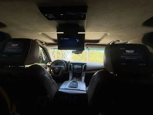 Used 2016 Cadillac Escalade Platinum AWD/4WD image 20
