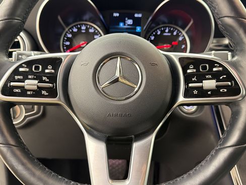 Used 2020 Mercedes-Benz GLC 300 4MATIC image 16