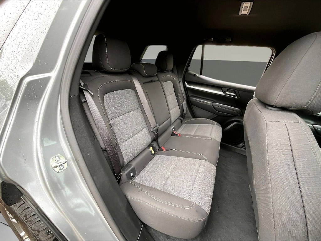 Used 2025 GMC Terrain Elevation AWD/4WD image 29