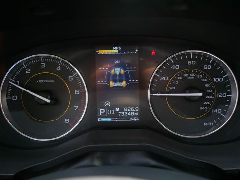 Used 2021 Subaru Crosstrek 2.5i Sport w/ Moonroof Package AWD/4WD image 21