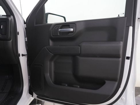 Used 2023 GMC Sierra 1500 Pro w/ Graphite Edition AWD/4WD image 9