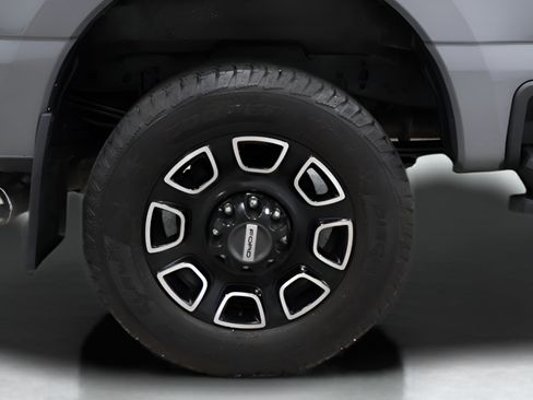 Used 2024 Ford F250 Platinum AWD/4WD image 44