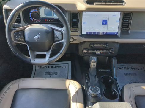 Used 2024 Ford Bronco Wildtrak image 42