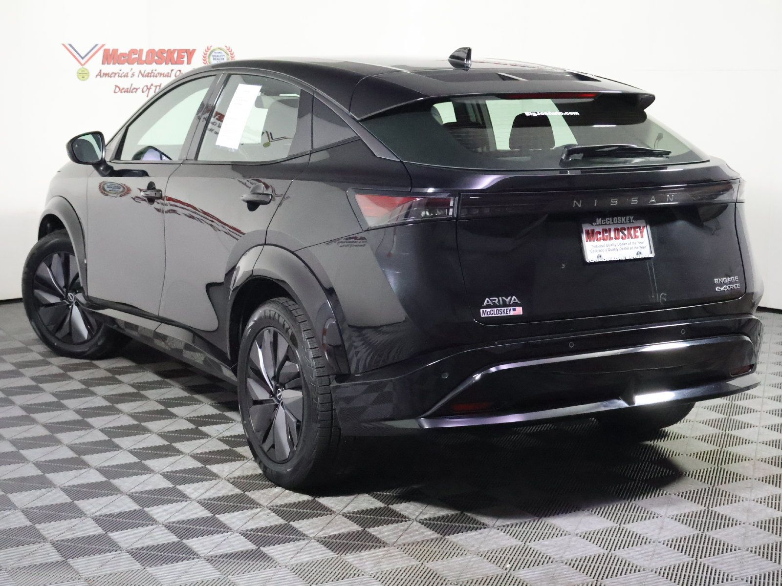 Used 2023 Nissan Ariya AWD image 16