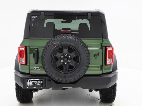 New 2025 Ford Bronco Big Bend w/ Black Appearance Package image 8