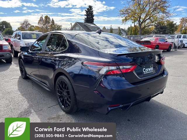 Used 2021 Toyota Camry SE w/ Cold Weather Package AWD/4WD image 7