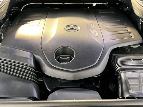 New 2026 Mercedes-Benz GLE 450 4MATIC image 14
