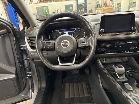 Used 2021 Nissan Rogue SL image 14