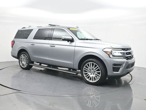 Used 2023 Ford Expedition Max Limited image 7