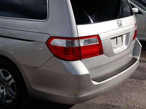 Used 2005 Honda Odyssey LX image 26