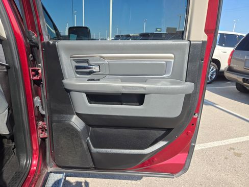 Used 2018 RAM 1500 Lone Star RWD image 21