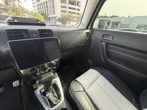 Used 2006 HUMMER H3 AWD/4WD image 22