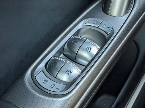 Used 2023 Genesis GV60 Performance image 16