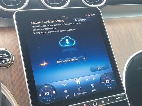 Certified 2026 Mercedes-Benz GLC 300 image 18
