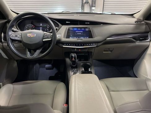 Certified 2023 Cadillac XT4 Luxury image 44