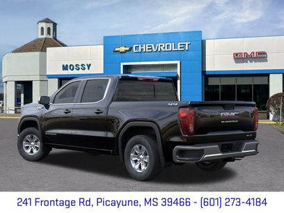 New 2026 GMC Sierra 1500 SLE w/ Preferred Package