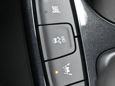 New 2026 Chevrolet TrailBlazer LT w/ Driver Confidence Package FWD image 35