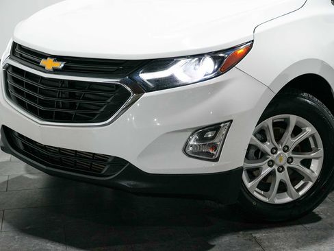Used 2019 Chevrolet Equinox LT FWD image 9
