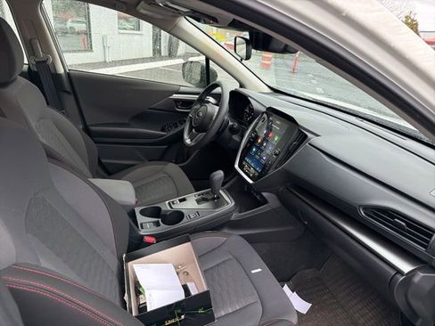 Used 2024 Subaru Impreza 2.0i Sport image 11