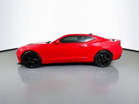 Used 2016 Chevrolet Camaro SS RWD image 4