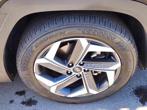 Certified 2022 Hyundai Tucson Limited image 17