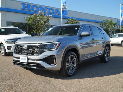 Used 2024 Volkswagen Atlas Cross Sport SEL R-Line