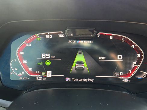 Used 2020 BMW X7 M50i w/ Dynamic Handling Package AWD/4WD image 45
