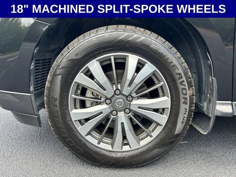 Used 2020 Nissan Pathfinder S FWD image 4