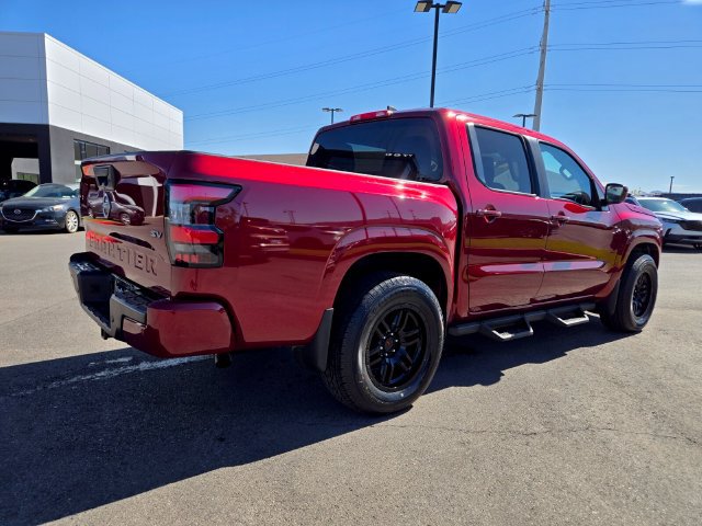 Used 2023 Nissan Frontier SV w/ Technology Package RWD image 6