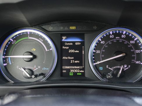 Used 2019 Toyota Highlander Limited Platinum image 24