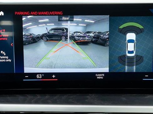 Used 2024 BMW 330e xDrive w/ Convenience Package image 22