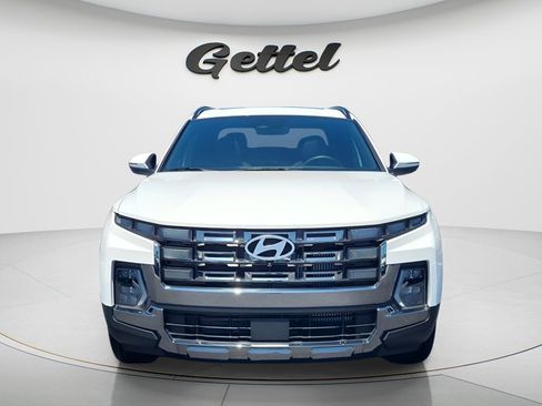 Used 2025 Hyundai Santa Cruz Limited AWD/4WD image 2