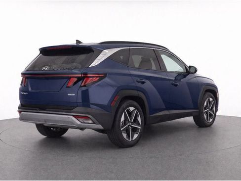 Used 2025 Hyundai Tucson SEL AWD/4WD image 5