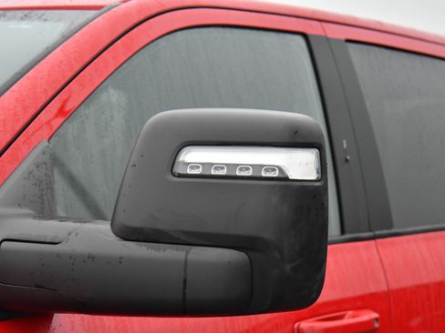 Used 2024 RAM 2500 Big Horn w/ Night Edition image 13