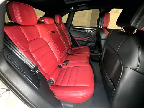 New 2026 Porsche Macan Turbo image 21