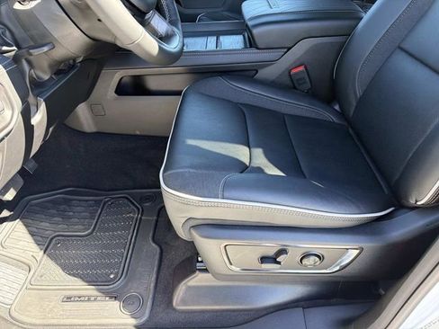 New 2026 RAM 1500 Limited image 23