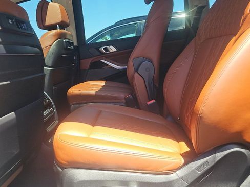 Used 2020 BMW X7 xDrive40i w/ Executive Package AWD/4WD image 5