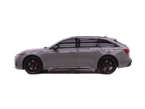 Certified 2025 Audi RS 6 performance AWD/4WD image 3
