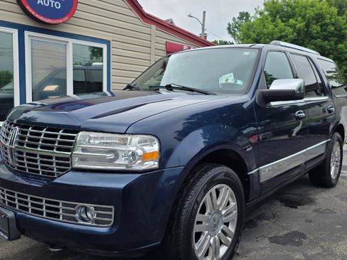 Used 2014 Lincoln Navigator 4WD image 5