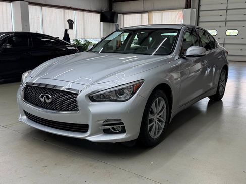 Used 2015 INFINITI Q50 Premium w/ Spare Tire Package AWD/4WD image 5