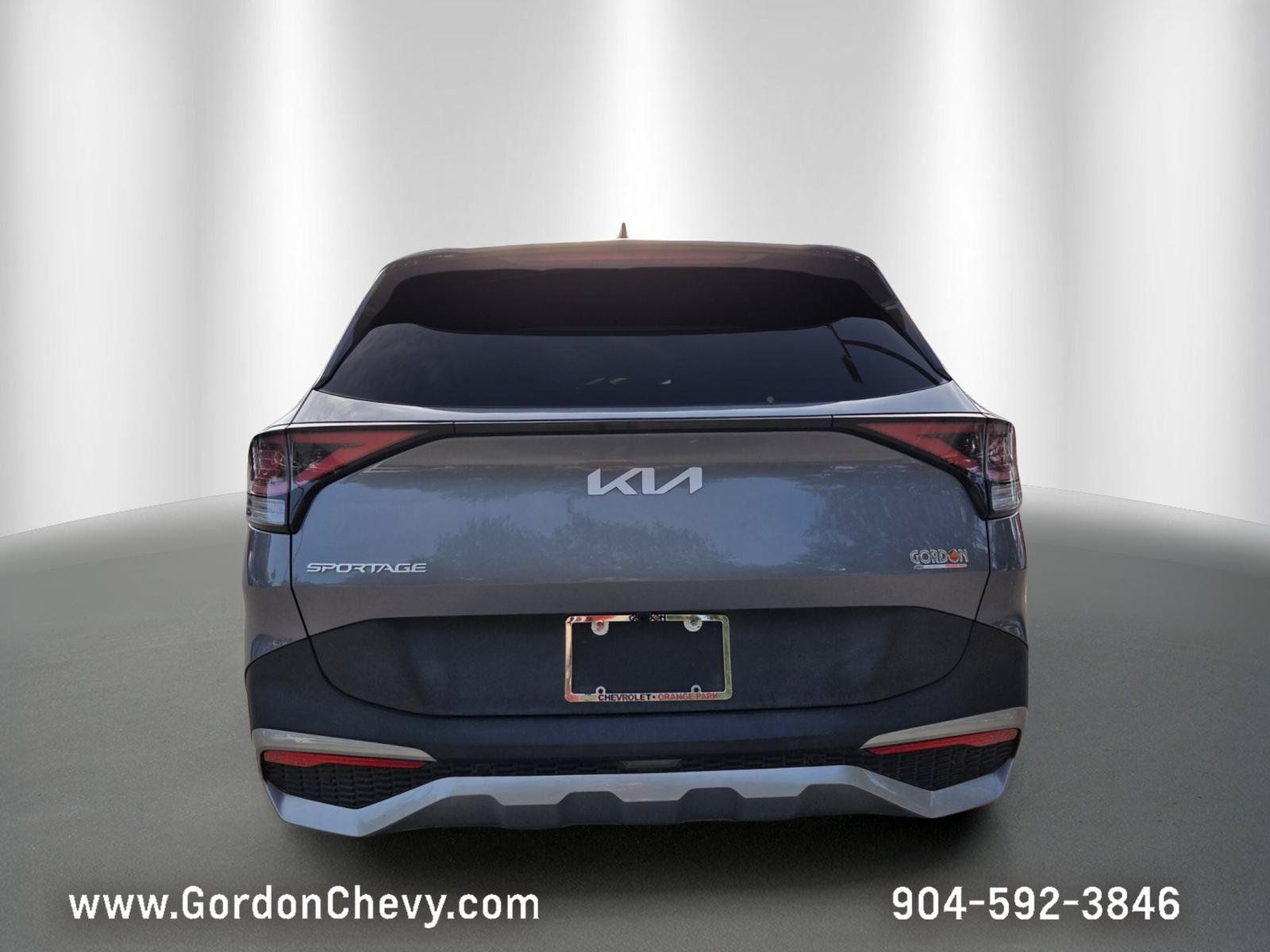 Used 2023 Kia Sportage EX FWD image 4