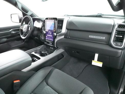 New 2026 RAM 1500 Big Horn AWD/4WD image 31